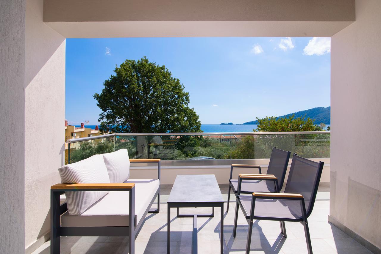 Semiramis Luxury Suites Chrysi Ammoudia Exteriér fotografie