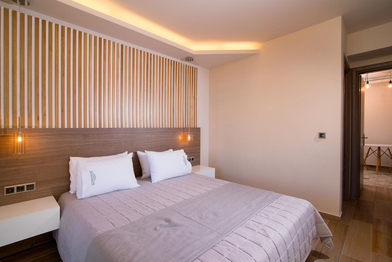 Semiramis Luxury Suites Chrysi Ammoudia Exteriér fotografie