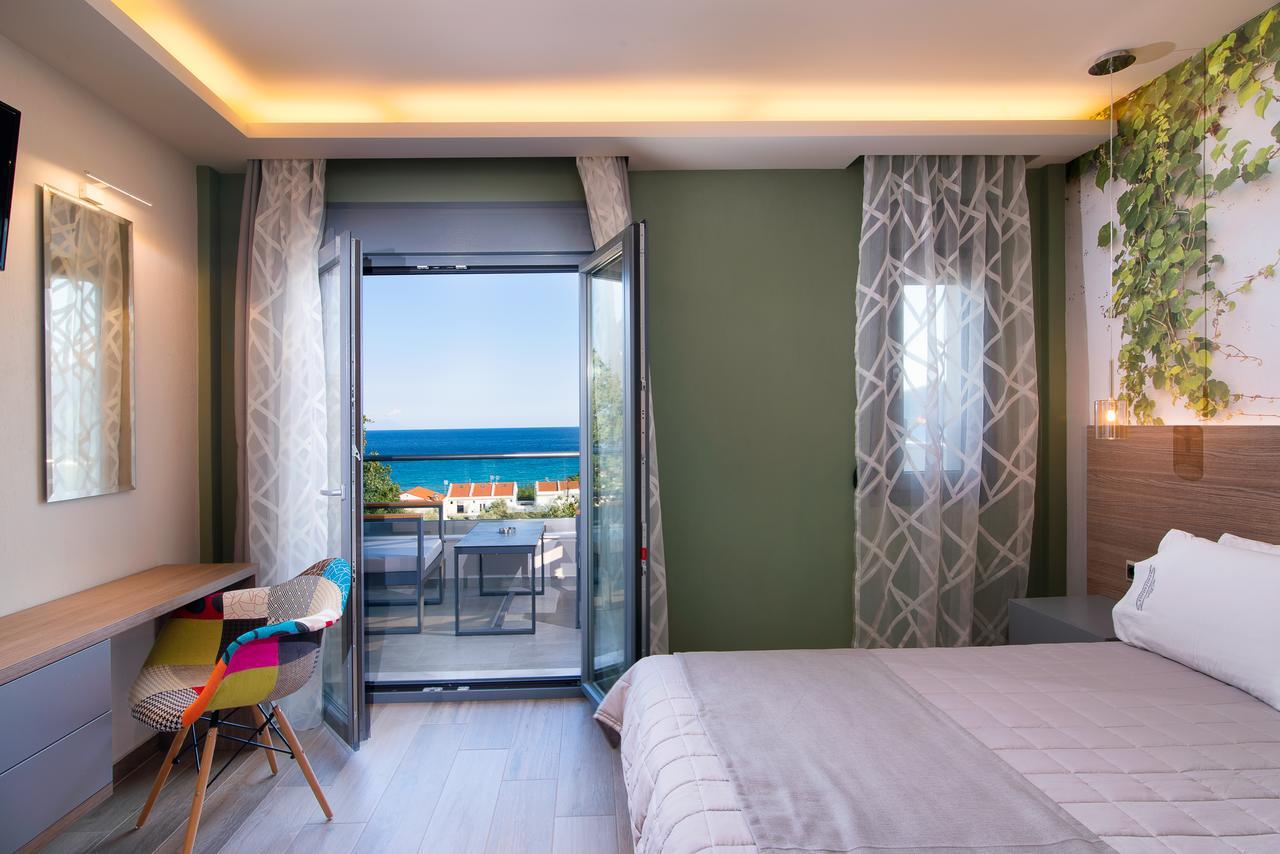 Semiramis Luxury Suites Chrysi Ammoudia Exteriér fotografie