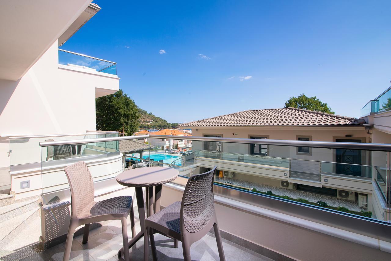 Semiramis Luxury Suites Chrysi Ammoudia Exteriér fotografie